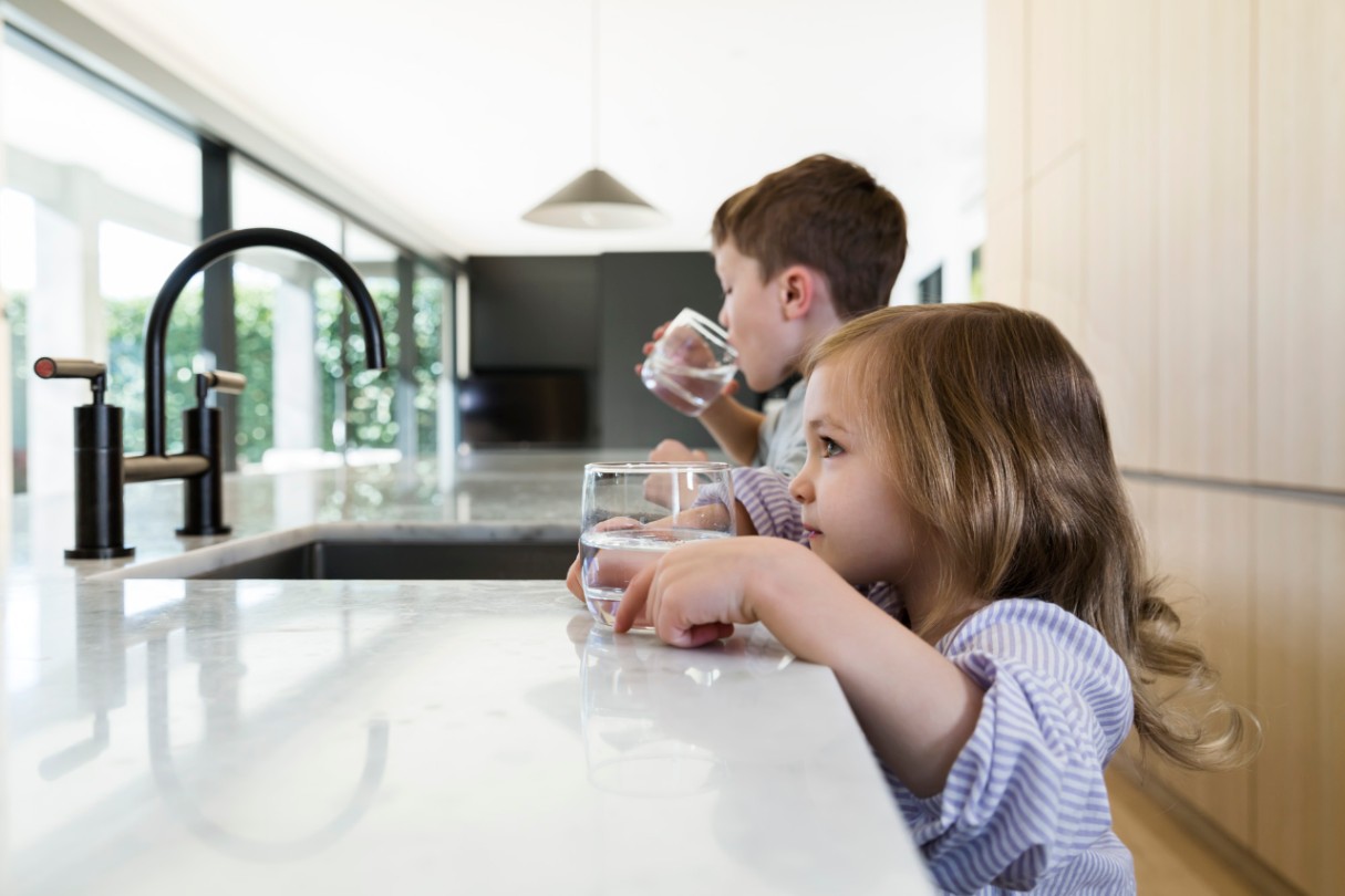 Children drinking water